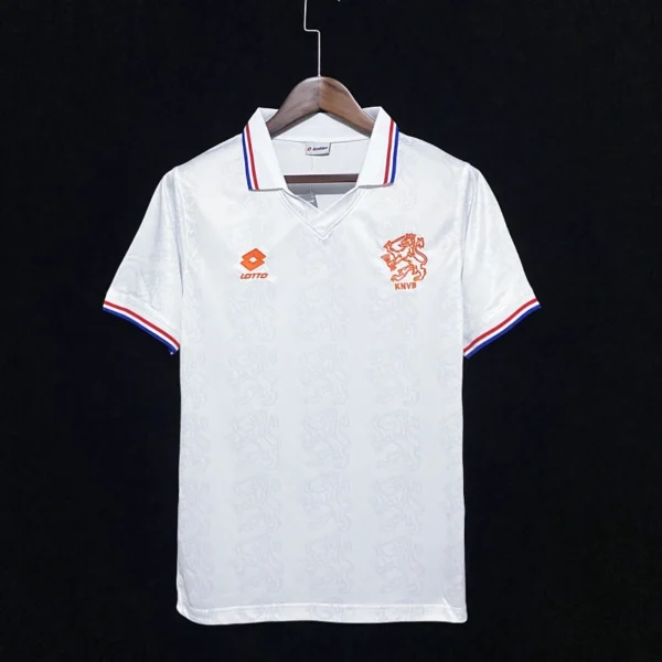 Netherlands 1995-96 Away Retro Jersey