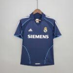Real Madrid 2005-06 Away Retro Jersey