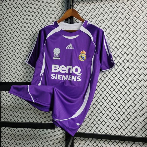 Real Madrid 2006-07 Purple Retro Jersey