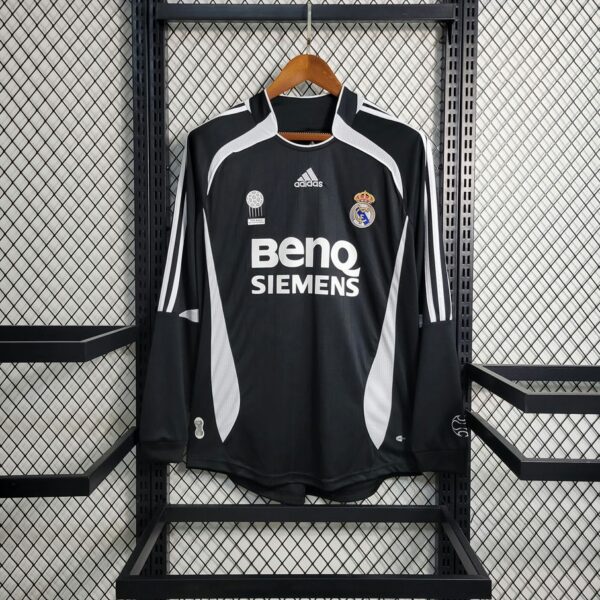 Real Madrid 2006-07 Second Away Retro Long Sleeve Jersey