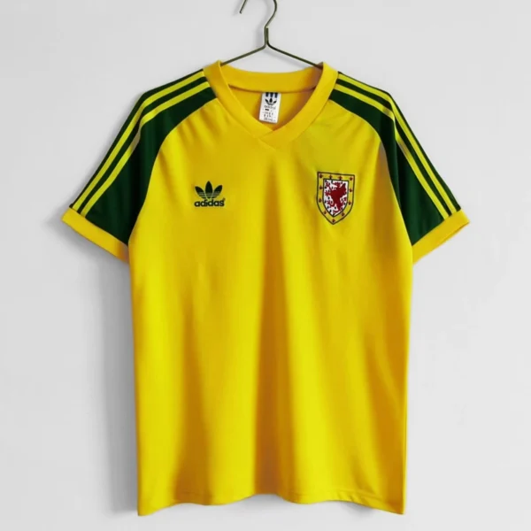 Wales 1982-83 Away Retro Jersey
