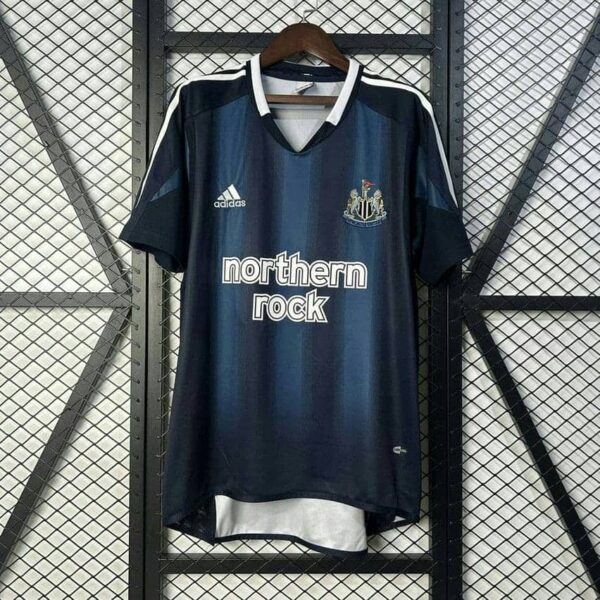 Newcastle United 2005-06 Away Retro Jersey
