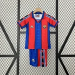 Barcelona 1995-97 Home Kids Kit - Image 2