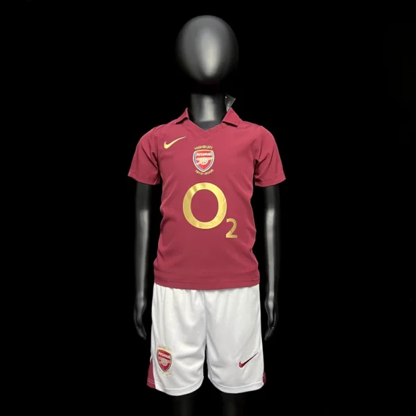 Arsenal 2005-06 Home Kids Kit