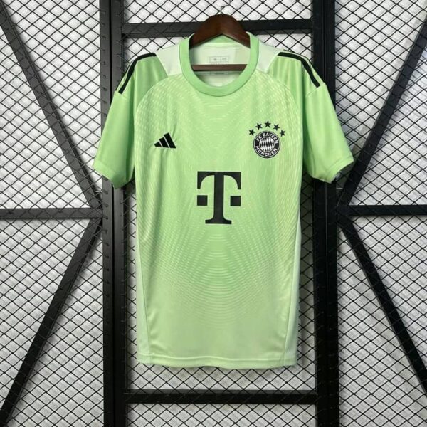 Bayern Munich 2025-26 Light Green Goalkeeper Jersey