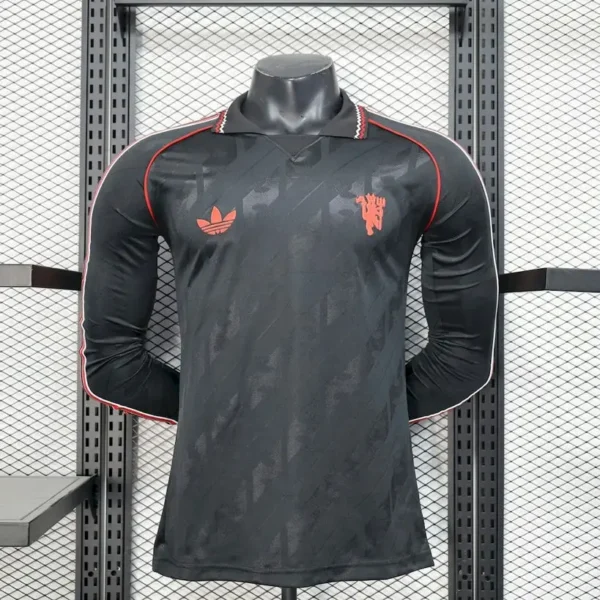 Manchester United 2025-26 Black Red Special Edition Long Sleeve Jersey Player Version