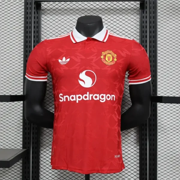Manchester United 2025-26 Red White Collar Co-Branded Jersey Player Version