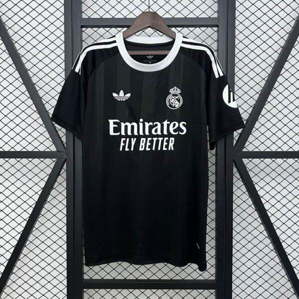 Real Madrid 2025-26 Black Special Edition Jersey