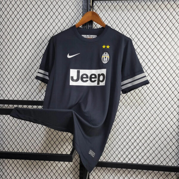 Juventus 2012-13 Home Retro Jersey
