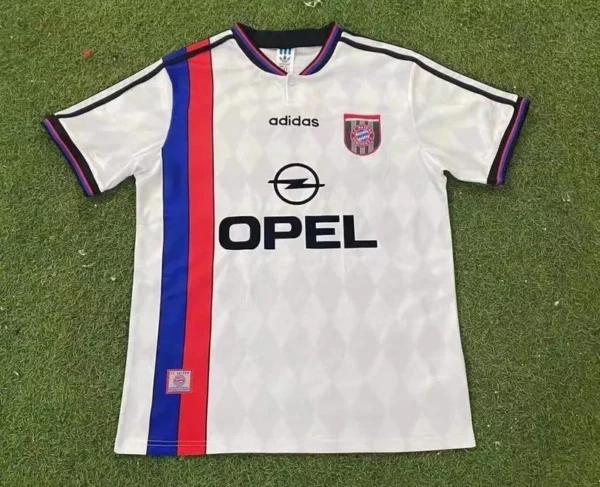 Bayern Munich 1995-96 Away Retro Jersey