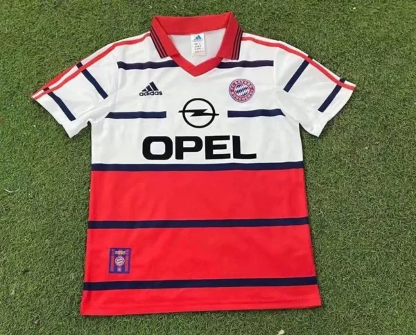 Bayern Munich 1998-00 Away Retro Jersey