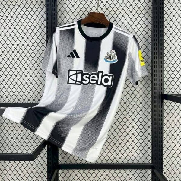Newcastle United 2025-26 Home Jersey Fan Version