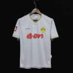 Borussia Dortmund 2000-01 Away Retro Jersey