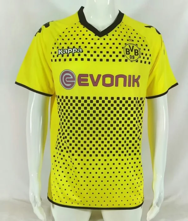 Borussia Dortmund 2011-12 Home Retro Jersey
