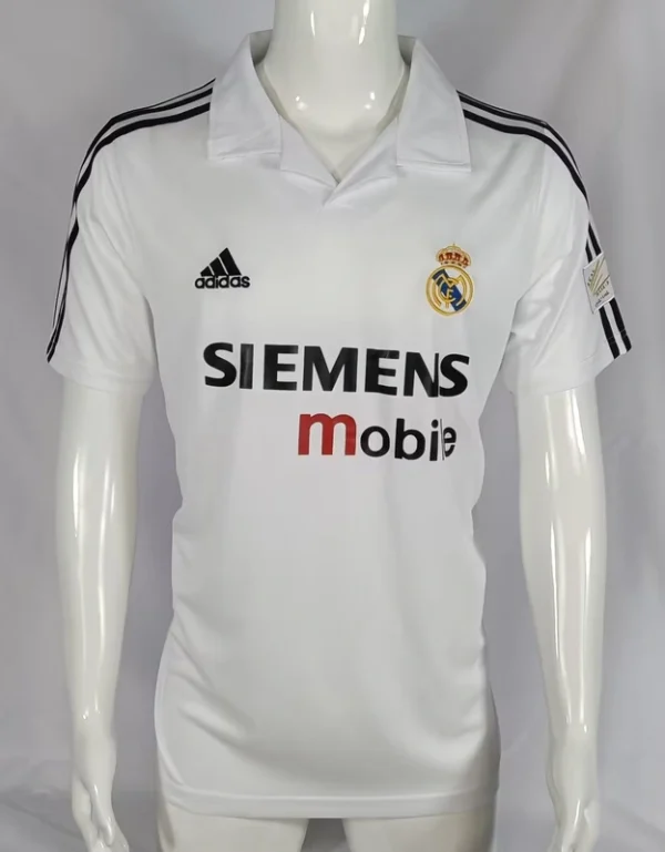 Real Madrid 2002-03 Home Retro Jersey