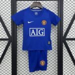 Manchester United 2008-09 Away Kids Kit