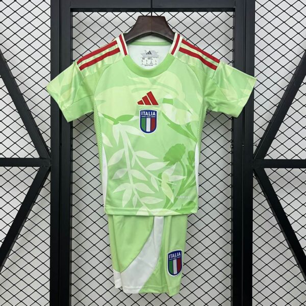 Italy 2025-26 Away Kids Kit