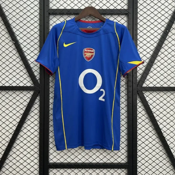 Arsenal 2004-05 Away Retro Jersey