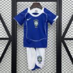 Brazil 2004-05 Away Kids Kit