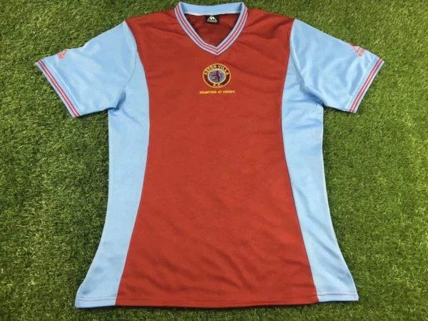 Aston Villa 1981-82 Home Retro Jersey