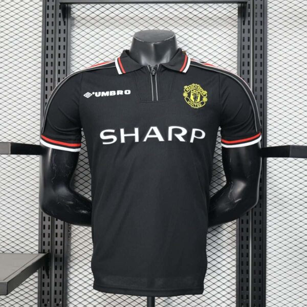 Manchester United 1998-99 Away Retro Jersey Player Version