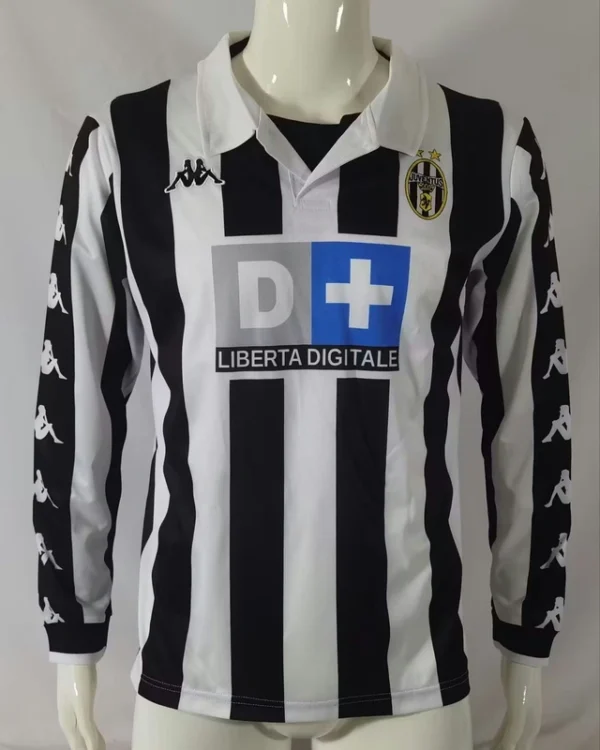 Juventus 1999-00 Home Retro Long Sleeve Jersey