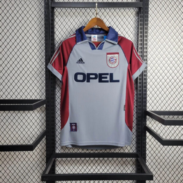 Bayern Munich 1998-99 Away Retro Jersey