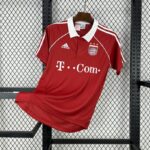 Bayern Munich 2005-06 Home Retro Jersey