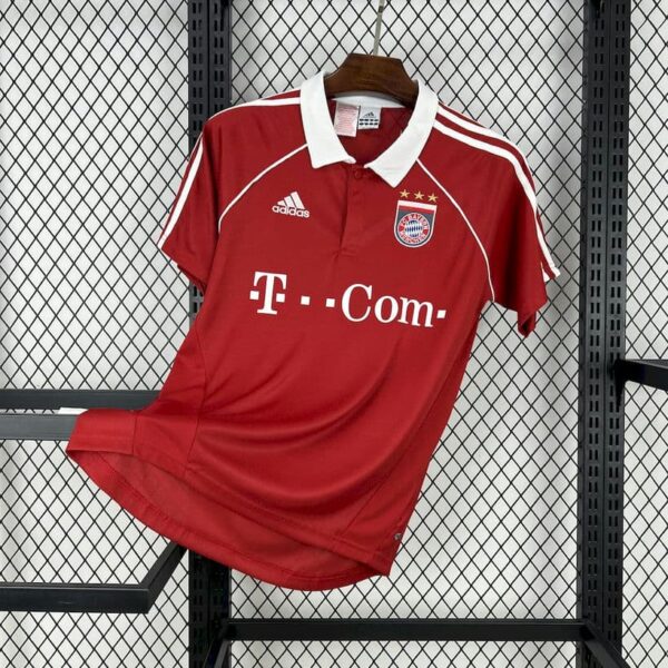 Bayern Munich 2005-06 Home Retro Jersey