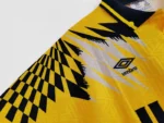 Tottenham Hotspur 1992-94 Yellow Retro Jersey - Image 10