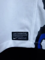 Inter Milan 2010-11 Away Retro Jersey - Image 10