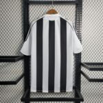 Newcastle United 2004-06 Home Retro Jersey - Image 2