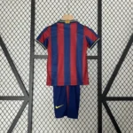 Barcelona 2009-10 Home Kids Kit - Image 4