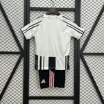 Juventus 2025-26 Home Kids Kit - Image 4