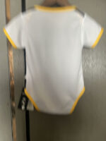 Real Madrid 2025-26 Home Baby Jersey - Image 2