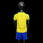 Brazil 1998-99 Home Kids Kit - Image 2