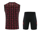 Manchester United 2025-26 Black Geometric Vest Training Kit - Image 2