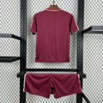 Bayern Munich 2025-26 Terrace Icons Kids Kit - Image 2