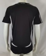 Real Madrid 2006-07 Black Retro Jersey - Image 2