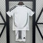 Real Madrid 2006-07 Home Kids Kit - Image 2