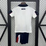 England 1998-99 Home Kids Kit - Image 2