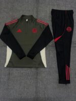 Bayern Munich 2025-26 Green Half Zip Long Sleeve Kids Training Kit - Image 2