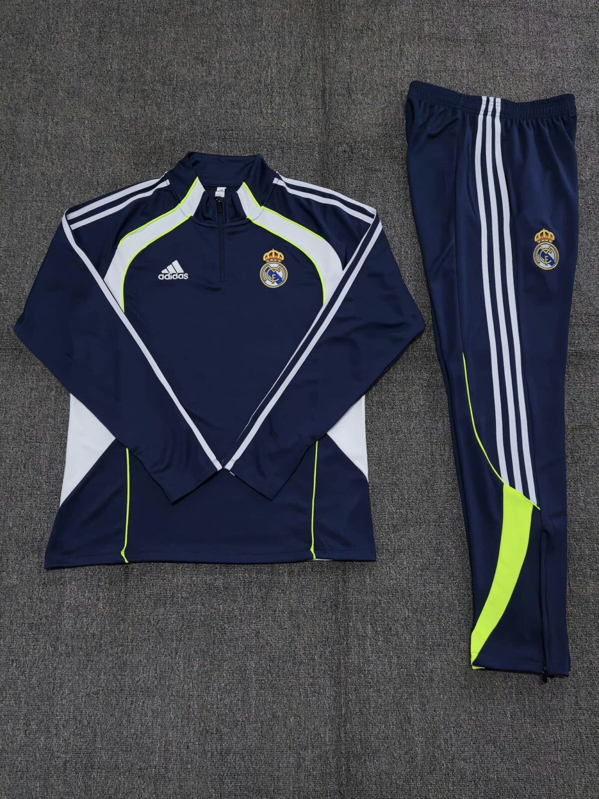 Real Madrid 2025-26 Royal Blue Green Half Zip Long Sleeve Kids Training Kit - Image 2