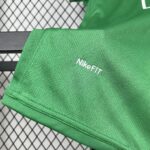 Manchester United 2007-08 Green Goalkeeper Retro Jersey - Image 3