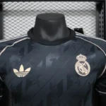 Real Madrid 2025-26 Dark Grey Geometric Co-Branded Jersey Player Version - Image 3