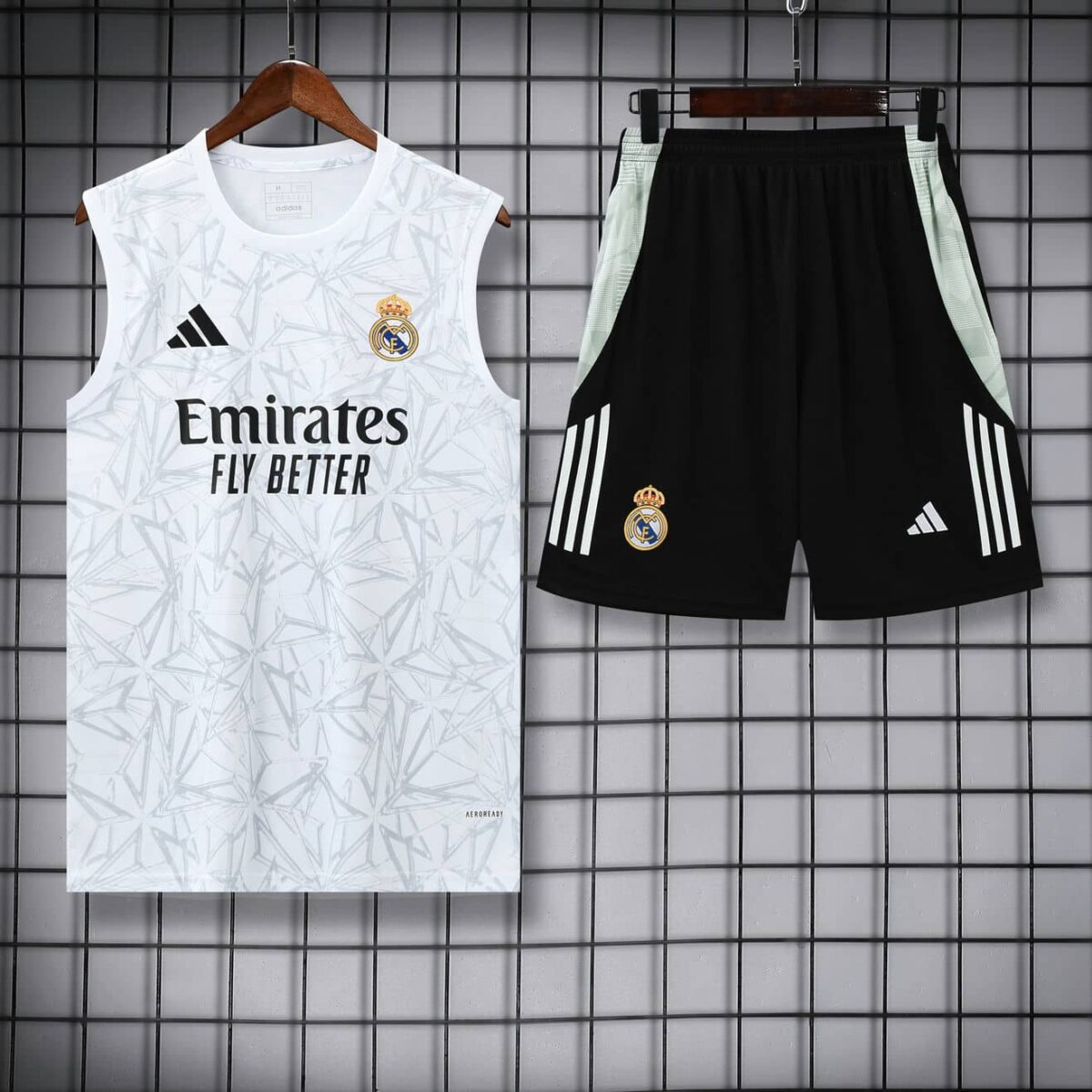 Real Madrid 2025-26 White Geometric Vest Training Kit - Image 3