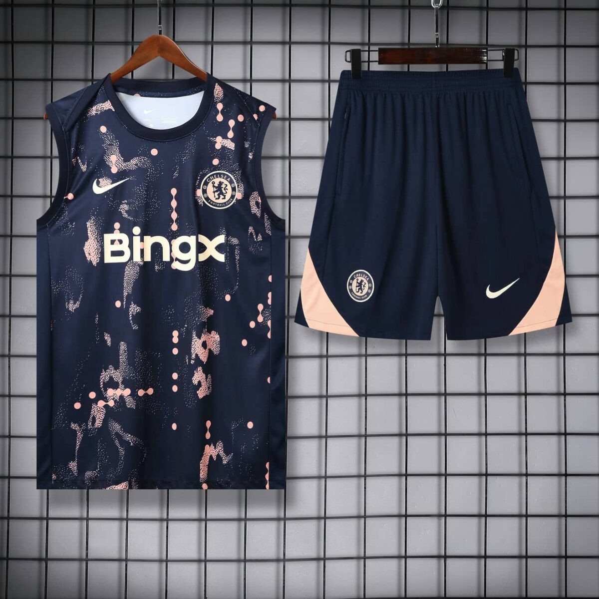 Chelsea 2025-26 Navy Pink Dot Vest Training Kit - Image 3