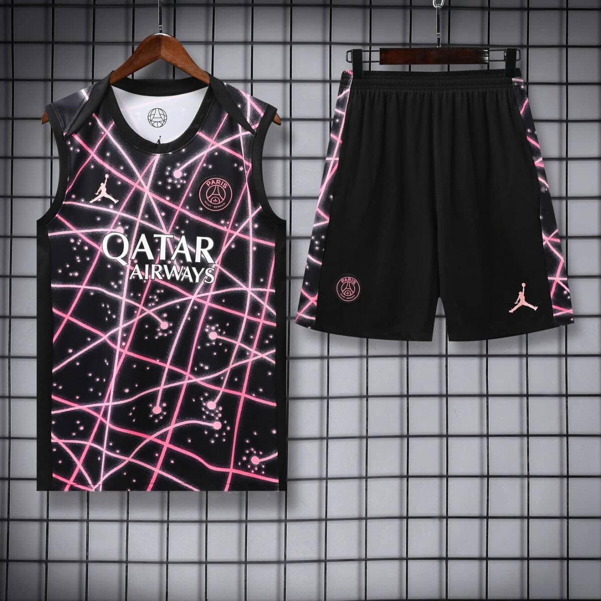 PSG Jordan 2025-26 Black Pink (Laser Grid Edition) Vest Training Kit - Image 3