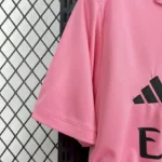 Real Madrid 2025-26 Pink Special Edition Jersey - Image 3