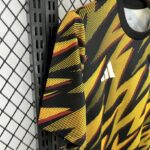 AS Roma 2025-26 Black Yellow Lightning Pre-Match Training Jersey - Image 3